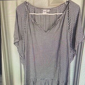 Women's Black and White Striped Top